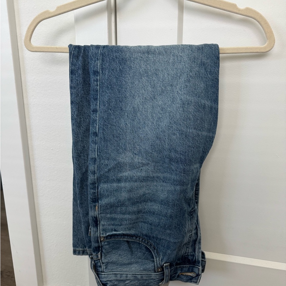 Everlane The 90s Cheeky Jean (Cropped)